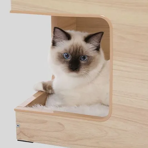 <p style="font-weight: 400;"> Invitez vos félins à découvrir le summum du confort et de l’amusement avec cet arbre à chat design contemporain. </p> <p style="font-weight: 400;"><span style="font-weight: 400;"> Doté d’une structure en bois et des coussins en peluche moelleuse, il crée leur palais moderne en totalement trois étages de plaisir et de confort pour plusieurs chats ensemble. </span> [cg_accordion title="Matériau"] Peluche + Bois + Sisal + Plaque de coton [/cg_accordion] [cg_accordion title="Avantage"]</p> <ul style="font-weight: 400;"> <li>Il s’agit d’un arbre à chat original avec multifonctions pour toutes les activités de détente (dormir/faire une sieste/se relaxer/ observer son royaume en hauteur...) </li> <li>Design contemporain en bois ajoute une déco chic à l’intérieur </li> <li>Combinaison de structure en bois et de coussins en peluche crée cette niche pour chat robuste et confortable </li> <li>Plateforme supérieure équipée d’une plaque de coton et une surface en sisal pour les griffages joyeux </li> <li>Jouet chat à ressort incitant l’interaction et au jeu </li> <li>Trois étages offrant une possibilité pour accueillir plusieurs chats ensemble [/cg_accordion] [custom_combined_shortcode title=" Guide de tailles" id="30995"] [cg_accordion title="Livraison"] Livraison sera effectuée dans un délai de 7 à 28 jours ouvrables dès votre commande validée. <span lang="FR"> </span>[/cg_accordion][cg_accordion title="Retour"] En cas d’insatisfaction, vous avez 14 jours à partir de la réception pour demande un retour. [/cg_accordion]</li> </ul>