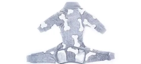 <p style="font-weight: 400;">Ce body pour chien, vous permet de donner à votre canin une protection à la fois chaleureuse et confortable ! </p> <p style="font-weight: 400;"><span style="font-weight: 400;">Que ce soit pour les heures de détentes à domicile, les escapades en plein air aux temps froids ou simplement comme pyjama pour une nuit de sommeil paisible, il sera au centre d’attention, attirant plein d’amour des autres ! </span> [cg_accordion title="Matériau"] Flanelle [/cg_accordion] [cg_accordion title="Avantage"]</p> <ul style="font-weight: 400;"> <li>Ce body chien est polyvalent pour les détentes, les balades, les sessions photo ou comme pyjama pour les nuits fraîches </li> <li>Flanelle assure un confort ultime, une sensation moelleuse et une isolation parfaite, idéale aux temps froids </li> <li>Manches longues permettent une porte chaleureuse [/cg_accordion] [custom_combined_shortcode title=" Guide de tailles" id="35262"] [cg_accordion title="Livraison"] La livraison s’effectuera dans un délai de 7 à 28 jours ouvrables dès la validation de votre commande. <span lang="FR"> </span>[/cg_accordion][cg_accordion title="Retour"] Si, pour quelque raison que ce soit, vous n'êtes pas pleinement satisfait, une demande de retour serait possible dans les 14 jours suivant la réception.[/cg_accordion]</li> </ul>