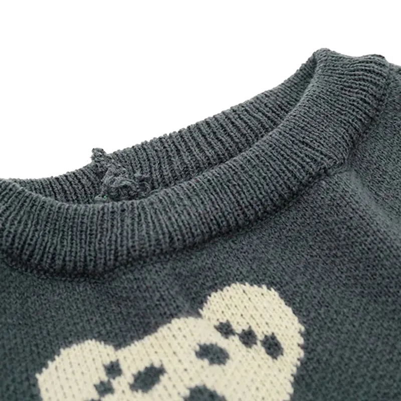 <p style="font-weight: 400;">Offrez à votre canin le confort et le style avec ce pull pour chien polyvalent.</p> <p style="font-weight: 400;"><span style="font-weight: 400;"> Que ce soit pour les promenades par temps frais, les détentes à la maison ou simplement pour les séances photo, il sera au centre d’attention, attirant beaucoup d’amour de la part des autres. </span> [cg_accordion title="Matériau"] Laine [/cg_accordion] [cg_accordion title="Avantage"]</p> <ul style="font-weight: 400;"> <li>Ce pull pour chien ajoute une touche de style à votre canin, attirant plein d’attention et d’affection de tous</li> <li>Polyvalent pour les détentes à domicile, les promenades en plein air par temps frais ou les sessions photo à partager sur les réseaux sociaux</li> <li>Laine assure une sensation moelleuse, un confort optimal et une isolation parfaite contre le froid</li> <li>Manches et col élastiques permettent une mise facile et confortable [/cg_accordion] [custom_combined_shortcode title=" Guide de tailles" id="35199"] [cg_accordion title="Livraison"] Livraison dans un délai de 7 à 28 jours ouvrables dès votre commande validée. <span lang="FR"> </span>[/cg_accordion][cg_accordion title="Retour"] En cas d’insatisfaction, vous avez 14 jours à partir de la réception pour demande un retour. [/cg_accordion]</li> </ul>