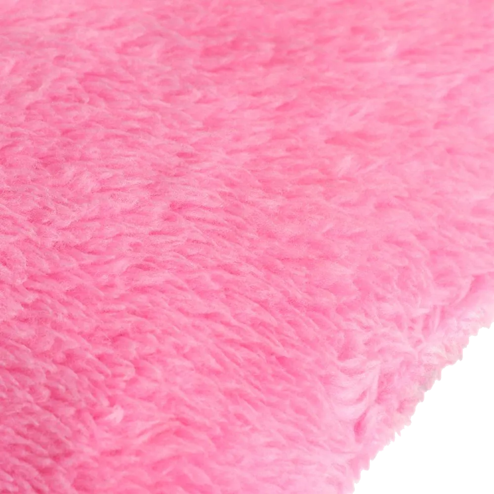 <p style="font-weight: 400;">Ce coussin à chat est un sanctuaire personnalisé pour votre miaou ! </p> <p style="font-weight: 400;"><span style="font-weight: 400;">Son enveloppe en velours et son rembourrage en coton PP épousent parfaitement sa morphologie pour des siestes profondes. La touche sur mesure avec nom bordé en fait un territoire affectif unique. Sa housse déhoussable permet un entretien simplisme. </span> [cg_accordion title="Matériau"] Peluche + Coton PP [/cg_accordion] [cg_accordion title="Avantage"]</p> <ul style="font-weight: 400;"> <li>Ce coussin pour chat accompagne chaque instant de vie féline : siestes réparatrices, observations attentives et détente profonde. </li> <li>Son duo gagnant, surface velours douce et noyau en coton PP, épouse les formes et soulage les muscles. </li> <li>Le nom bordé de votre miaou en fait son territoire signature, unique entre vous. </li> <li>Quatre tailles s’adaptent à toutes les races, du Sphynx délicat au Norvégien imposant. </li> <li>La housse, facile à retirer, permet un nettoyage rapide et hygiénique. </li> <li>La base antidérapant assure une stabilité totale, même lors des jeux les plus folles. [/cg_accordion] [custom_combined_shortcode title=" Guide de tailles" id="31332"] [cg_accordion title="Livraison"] Veuillez noter qu’il s’agit d’une commande sur mesure. La livraison s’effectuera dans un délai de 7 à 28 jours ouvrables dès sa validation. <span lang="FR"> </span>[/cg_accordion][cg_accordion title="Retour"] Le coussin personnalisé chat n’est pas couvert par notre politique de retour et de remboursement. [/cg_accordion]</li> </ul>