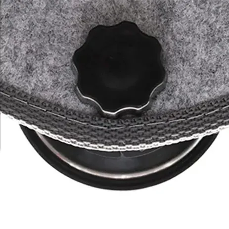 <p style="font-weight: 400;">Offrez à votre félin un havre de détente avec notre hamac chat ! </p> <p style="font-weight: 400;"><span style="font-weight: 400;"> Que ce soit à la fenêtre ou sur diverses surfaces lisses, son installation est facile et pratique. Il lui permet de créer son propre royaume de détente, profitant d’un repos doux et aéré. </span> [cg_accordion title="Matériau"] Feutre + Velours [/cg_accordion] [cg_accordion title="Avantage"]</p> <ul style="font-weight: 400;"> <li>Ce hamac pour chat est facile à installer à la fenêtre ou sur diverses surfaces lisses </li> <li>Possible être déplacé pour suivre les envies de votre félin </li> <li>Combinaison de velours et feutre naturel offre un confort optimal et une utilisation durable </li> <li>Polyvalent pour dormir, faire une sieste ou juste observer son territoire royal en haut [/cg_accordion] [custom_combined_shortcode title=" Guide de tailles" id="34663"] [cg_accordion title="Livraison"] La livraison s’effectuera dans un délai de 7 à 28 jours ouvrables dès la validation de votre commande. <span lang="FR"> </span>[/cg_accordion][cg_accordion title="Retour"] Si, pour quelque raison que ce soit, vous n'êtes pas pleinement satisfait, une demande de retour serait possible dans les 14 jours suivant la réception.[/cg_accordion]</li> </ul>