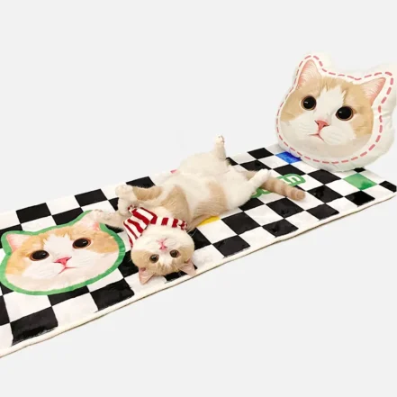 Maine Coon, Sibérien ou Norvégien : Comment Les Différencier Facilement Tapis personnalisé rectangulaire pour chat avec dessin - design élégant adapté aux grands chats