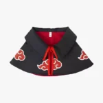 Vue de face d’une cape de ninja.