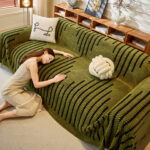 Housse de Protection Canapé Anti-Griffure Chat en Chenille – Style Forêt Abstrait olive noir