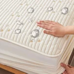 Protège-Matelas-Imperméable-Anti-Urine-pour-Animaux-blanc-detail Protege Matelas Impermeable Anti Urine pour Animaux blanc detail