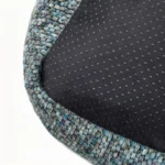 Fond antidérapant à picots du panier chien en tweed bleu gris